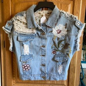 POL, embroidered jean jacket S